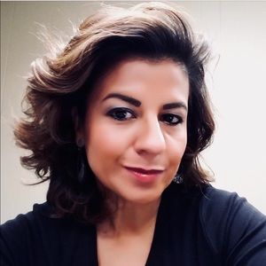 Meet your Posher, Maria